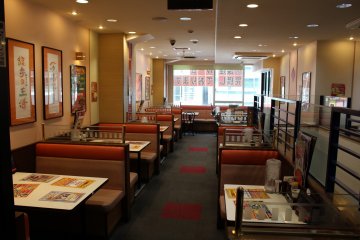 <p>Plenty of booths available on the first and second floor</p>