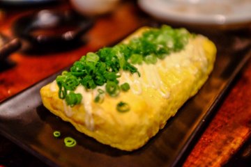 Tamagoyaki with cheese and baby prawns&nbsp;