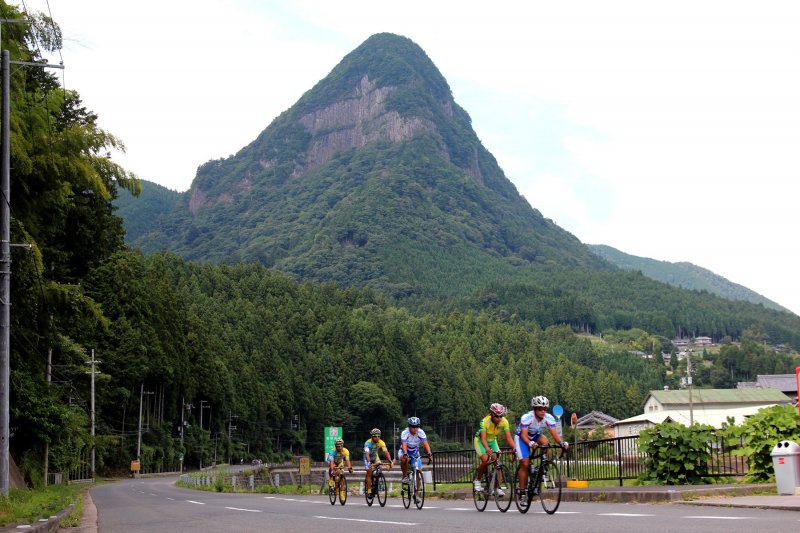 <p>Yoroi-Dake Mountain on the Soni-Mitsue Course</p>
