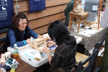 <p>Craft activities available</p>