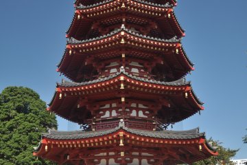 Kawasaki Daishi Temple and Garden