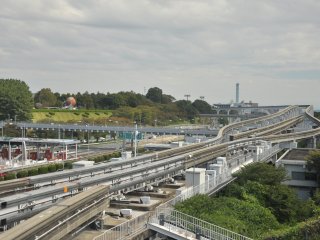 Two monorail lines take people from Osaka to the entrance of the park
