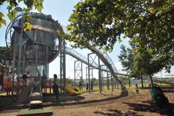 <p>A park for children was built and it sticks to the World Expo&#39;s focus on technology</p>