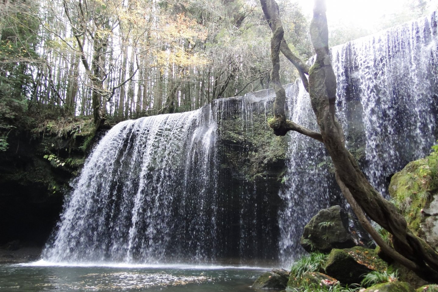 Nabegataki est l\'une des cascades les plus impressionnantes du Kyushu