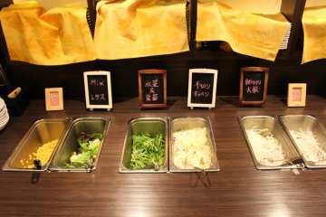 <p>The salad bar. There is more that I couldn&#39;t fit into one picture</p>
