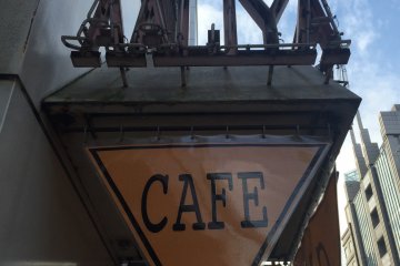 Aaliya Cafe เสริฟเฟรนช์โทสต์เลิศรส 