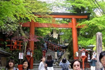 Main gate of Kifune Shrine