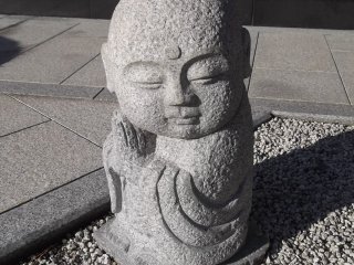 Another little Buddhist statue
