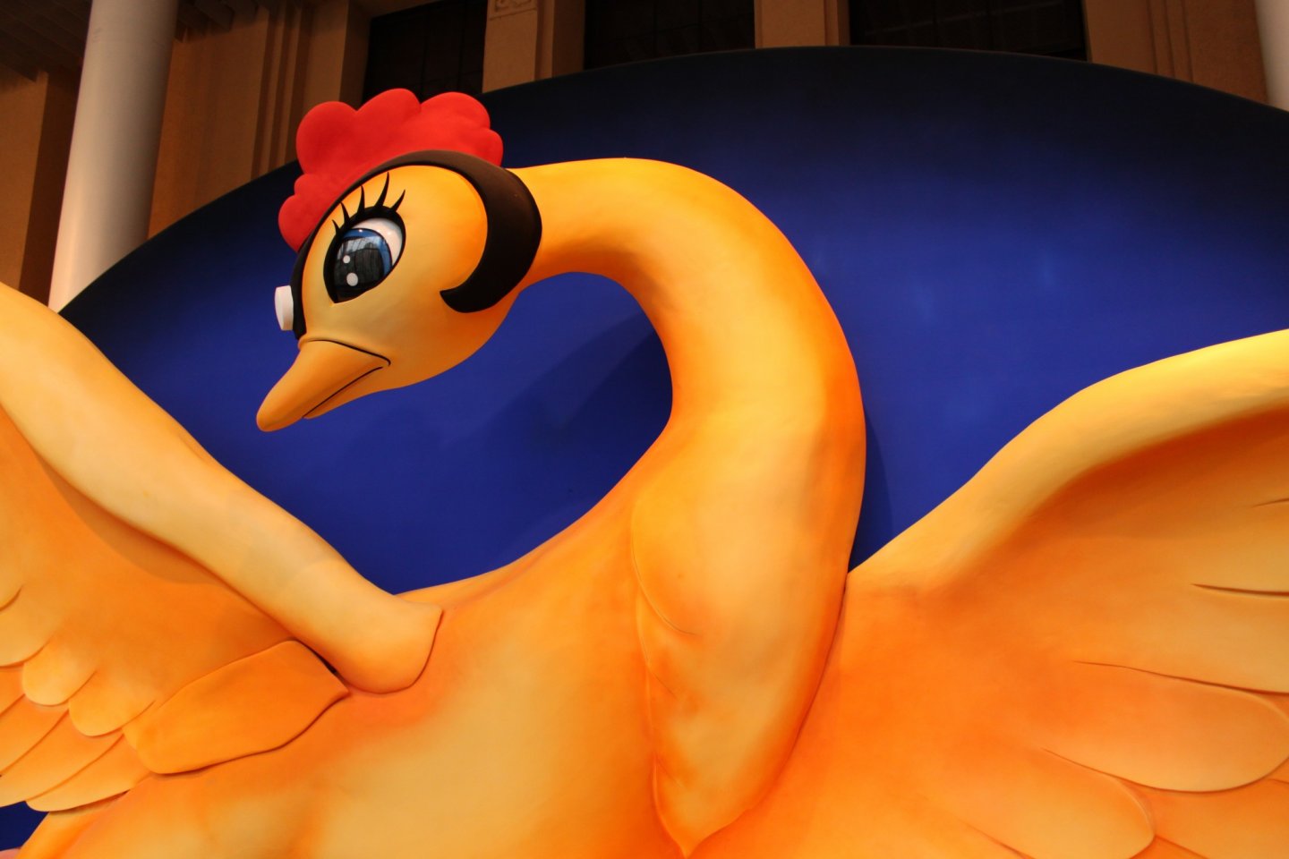L\'Oiseau de feu de Tezuka est exposé au musée sous forme d\'objet géant