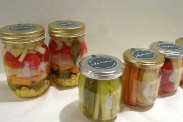 Wide range of pickles avai