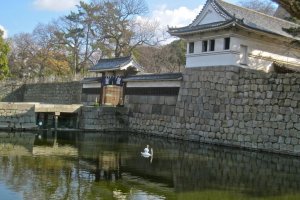 The Ote Ichi no Mon Gate from the moat
