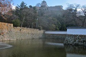 Marugame Castle Tower from the moat