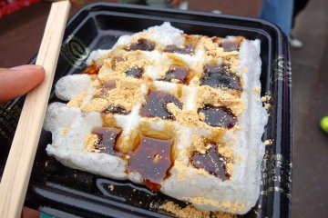 A hybrid waffle I bought from one of the food stalls. It is made from glutinous rice powder, the ingredient used to make mochi and dango sweets