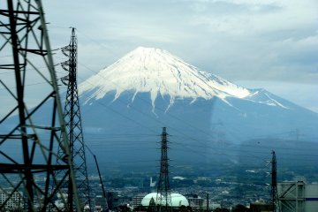 With other objects nearby the size of Mt. Fuji is seen more!