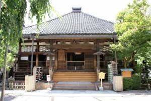 The exterior of Myoryu-ji