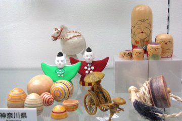 Shichi-fuku-jin on display among other toys produced in Kanagawa
