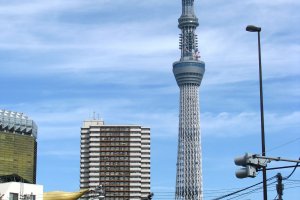 Tokyo Skytree under construction