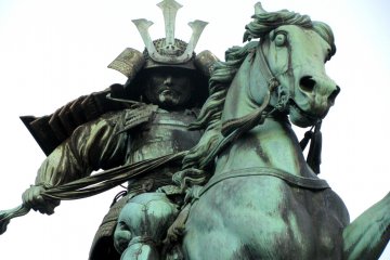Kusunoki Masashige (samurai of the 14th century) statue near the Imperial Palace, Tokyo