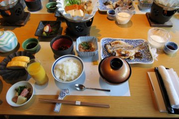 A breakfast feast at Fukuichi