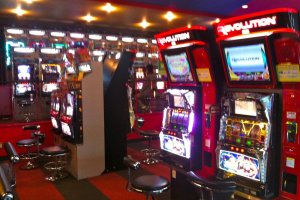 Token gambling machines