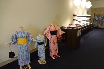 Kimono Corner: rental kimono in many colors