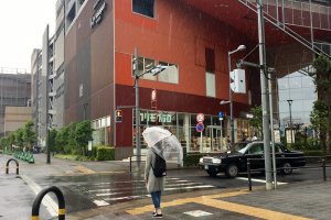 LaLaPort Toyosu on a rainy day