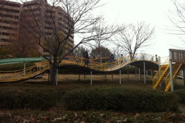 Senda playground side view