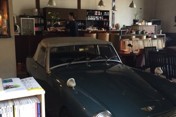 Vintage car inside the cafe