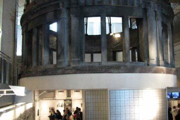 Модель "атомного купола" в музее