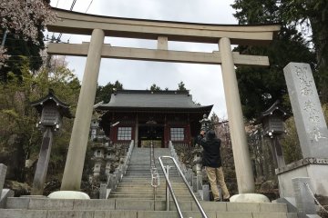Entrance to Musashi Mitake Shrine