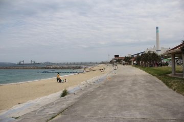 <p>A trash beach no more, Uken is clean and well groomed</p>