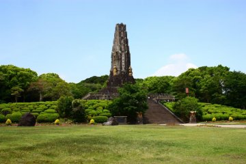 This monument was built in 1940, and is now the centrepiece of Heiwadai peace park, close to the guesthouse.