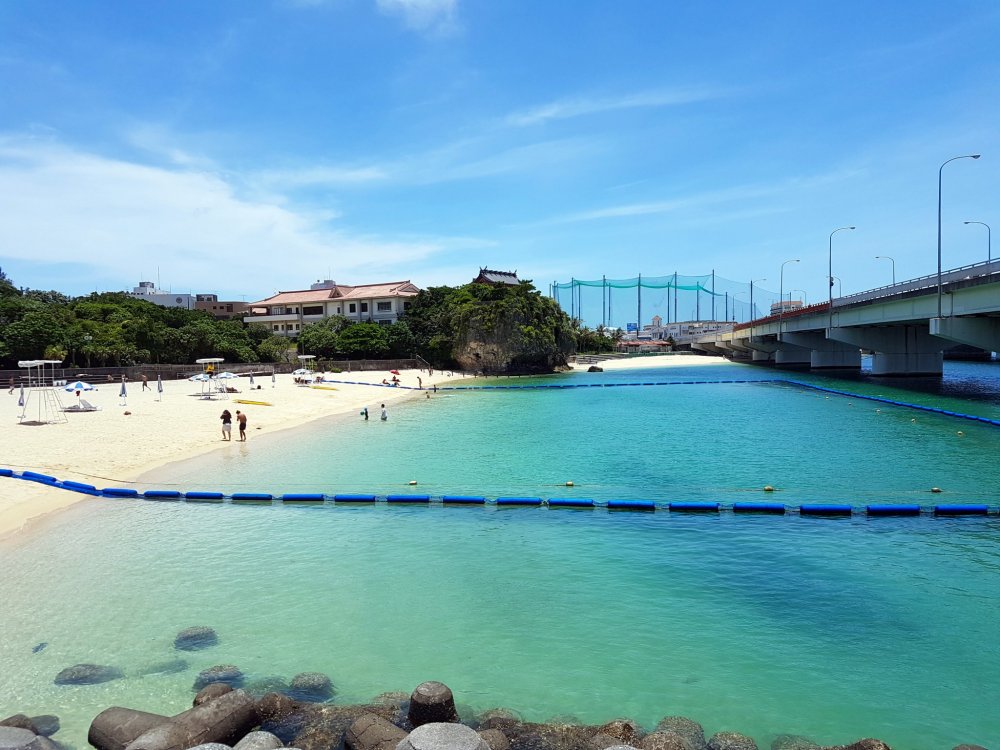 Naminoue Beach is perfect for swimming