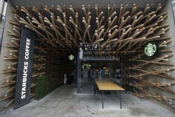 The beautiful facade of Starbucks Dazaifu