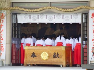 Things begin with a ceremony in the main shrine building