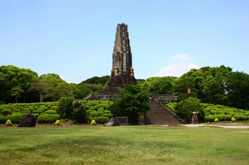 This distinctive tower was originally a symbol of Japanese imperialism, but today it represents peace.