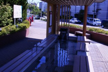 Taking a break at the Yunokawa Foot Bath
