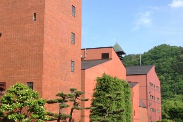 Unlike the Hokkaido Nikka facility, Sendai's buildings are constructed with magnificient red bricks.