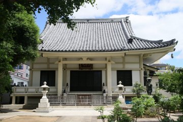 Enkoin Temple near Setagaya station