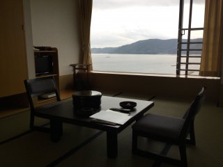 A regular Japanese-style guest room (Western style guest rooms with beds are also available).
