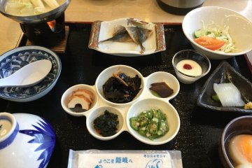 อาหารเช้าแบบญี่ปุ่นเบาๆ และดีต่อสุขภาพ