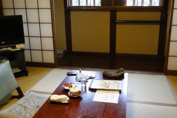 A guest room at Ryokan Tsurugata