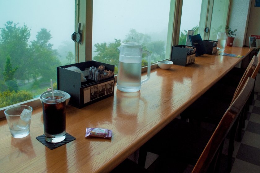 The Cafe is quiet on a misty day, though the view isn\'t as good.