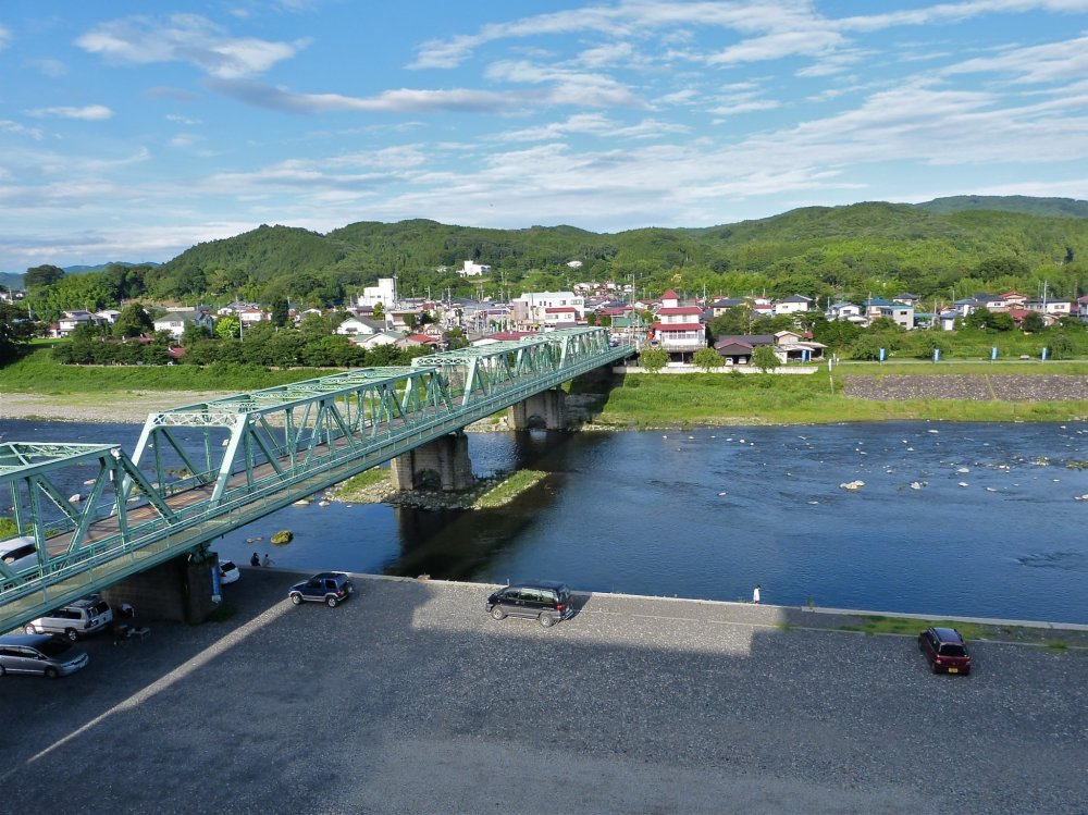The Naka River in front of the Hotel Kagetsu