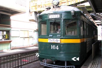 Старый трамвай в Осаке