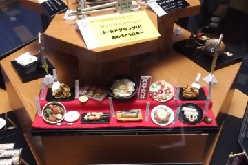 <p>Miniature hand-crafted food models</p>