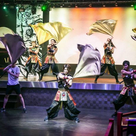 Samurai Rock Restaurant with Acrobatic Performances!