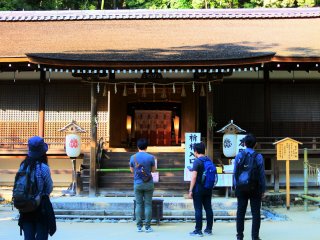 鎌倉時代創建の「拝殿」