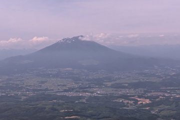 Climbing Mount Himekami