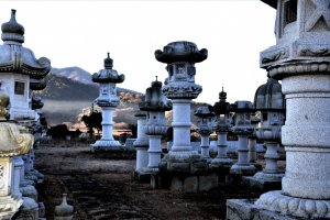 Makabe stone lanterns, Ibaraki (colour filtered)